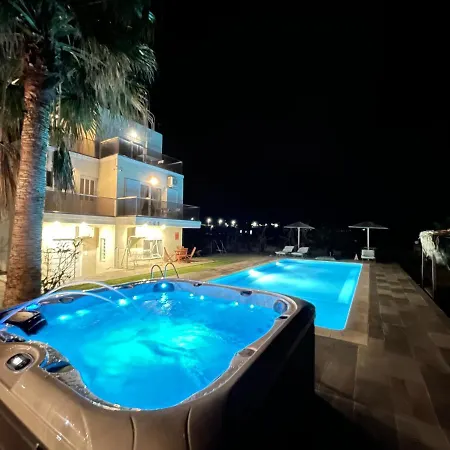 Martimi - 200m From Drapanias - Pool - Hot Tub - Sauna - Bbq *